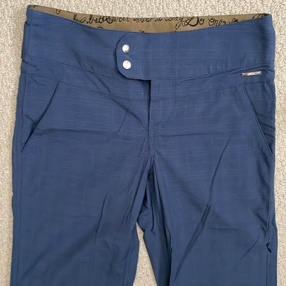 Lululemon rare Trail Trouzher blue plaid with hint of grey 4 - Picture 3 of 13